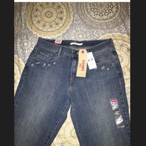 💎Brand new💎Levi's Women's Blue Jeans